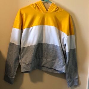 Women’s block sweatshirt